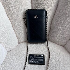CHANEL Black Chain bag